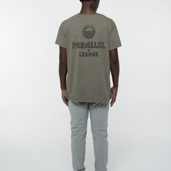 NWT- Parallel x League- SIMON TEE - ARMY / BLACK- Size Large - Picture 4 of 12